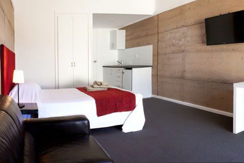 Crossroads Ecomotel - Geraldton Accommodation 5