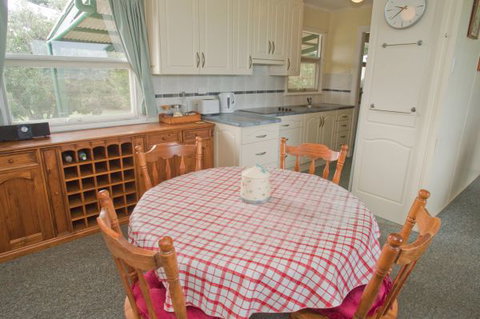 Beach Point - Geraldton Accommodation 2