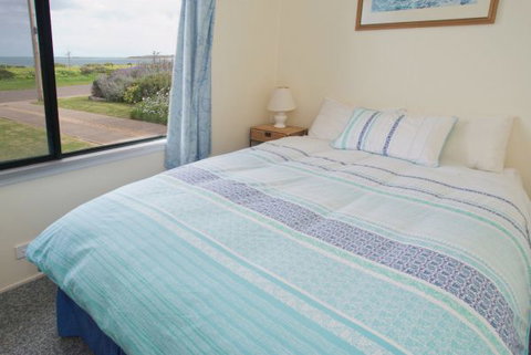 Beach Point - Geraldton Accommodation 5