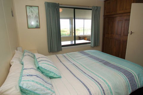 Beach Point - Geraldton Accommodation 6
