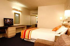 Swan Hill Resort - Geraldton Accommodation 0