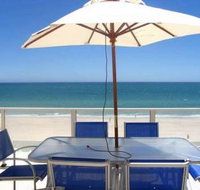 Adelaide Luxury Beach House - Geraldton Accommodation