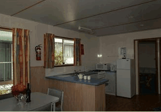 Bicheno Cabins And Tourist Park - Geraldton Accommodation 1