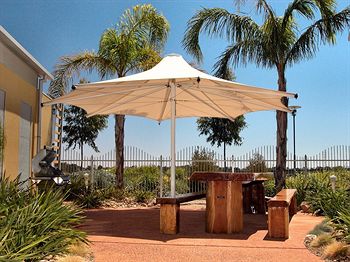 Majestic Oasis Apartments - Geraldton Accommodation 3