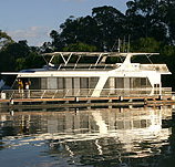 Whitewater Houseboat - Geraldton Accommodation