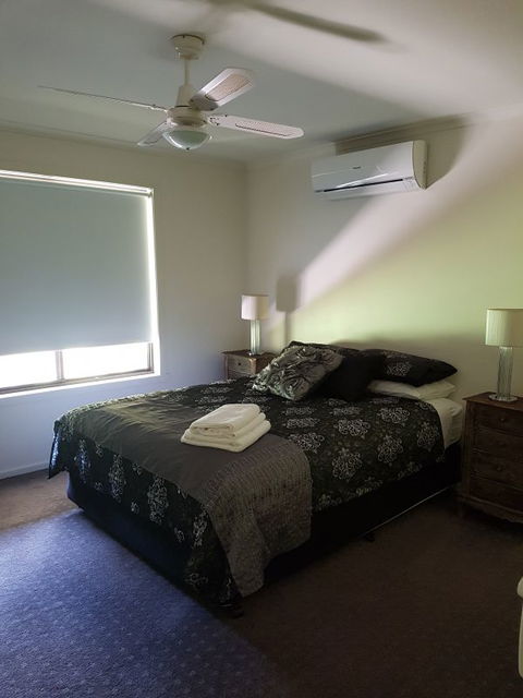 Studio Venti Sette - Geraldton Accommodation 3
