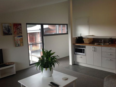 Studio Venti Sette - Geraldton Accommodation 13