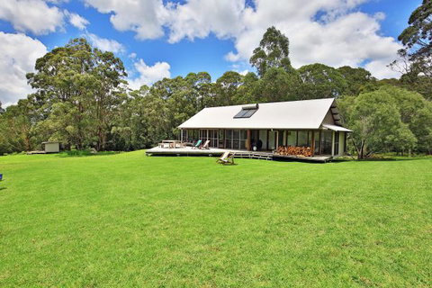 Tara - Geraldton Accommodation 0