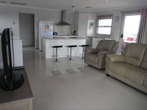 Wellington - Geraldton Accommodation 1