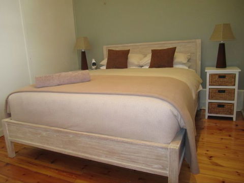 Clydesdale Cottage Bed & Breakfast - Geraldton Accommodation 4