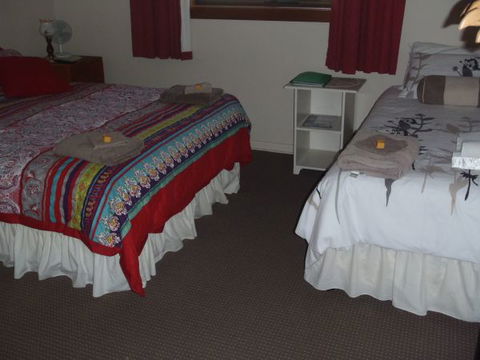 Evergreen - Geraldton Accommodation 3