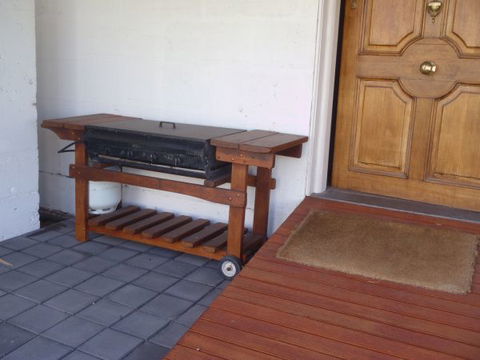 Evergreen - Geraldton Accommodation 8