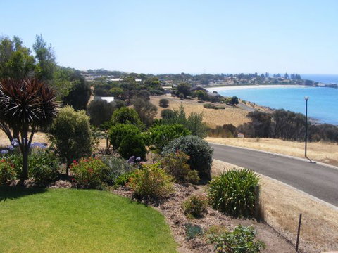 Ironstone Cottage - Geraldton Accommodation 3