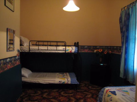 Kingfisher Lodge Edithburgh - Geraldton Accommodation 3