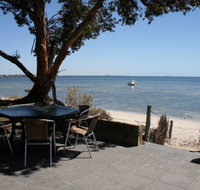 Undercurrent - Geraldton Accommodation