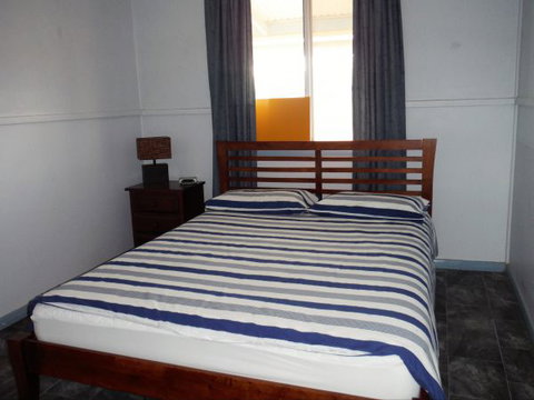 Wallaroo Waves - Geraldton Accommodation 3