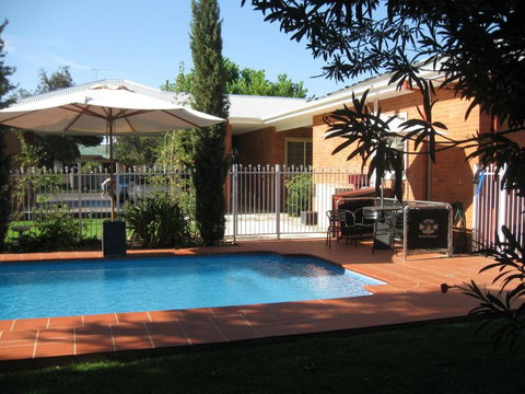 The Clarenton - Geraldton Accommodation 2