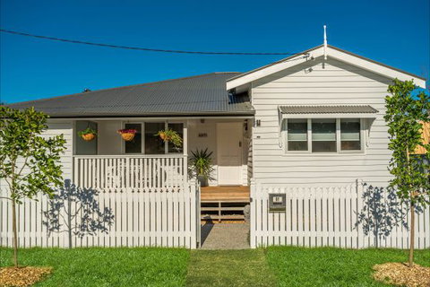 Aditi - Geraldton Accommodation 0