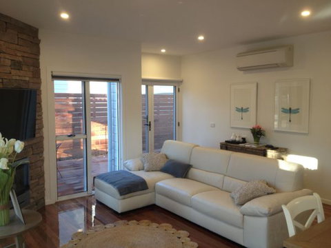 Beyond Bliss Guesthouse Two - Geraldton Accommodation 4