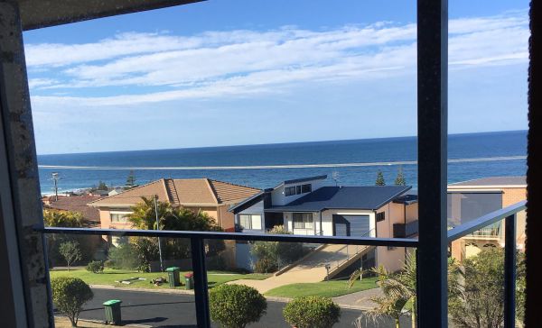 Tinpot ACT Geraldton Accommodation