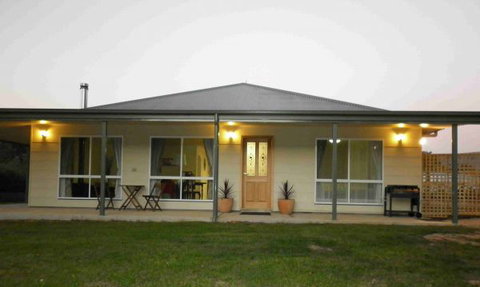 Brookfield Guesthouse - Geraldton Accommodation 1