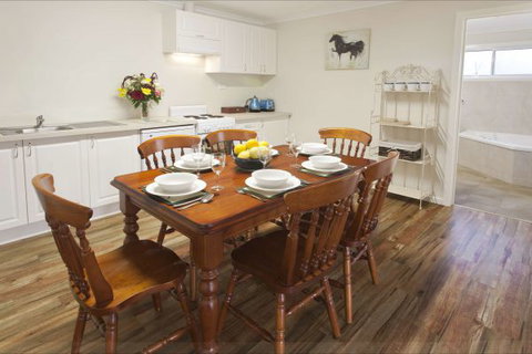 Brookfield Guesthouse - Geraldton Accommodation 7