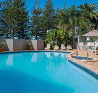 Cashelmara Burleigh Beachfront Apartments - Geraldton Accommodation