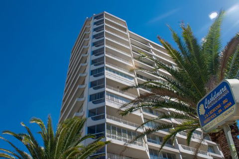 Cashelmara Burleigh Beachfront Apartments - Geraldton Accommodation 5