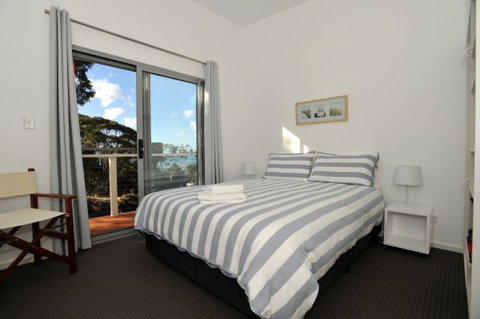 Carpe Diem - Geraldton Accommodation 7