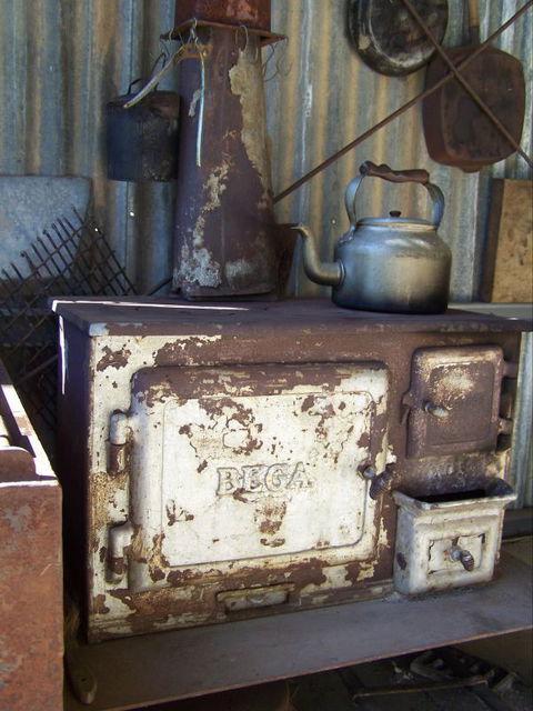 Catninga Mountain Camp Hut - Geraldton Accommodation 9