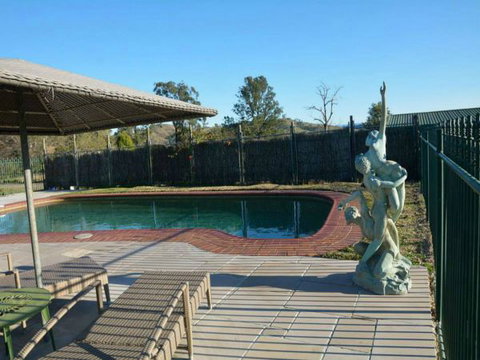 Cairnsmore Bed And Breakfast - Geraldton Accommodation 6