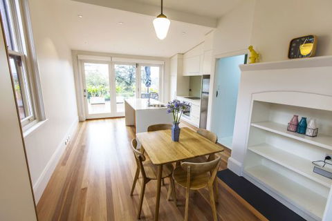 Cockatoo Island Holiday Houses - Geraldton Accommodation 0