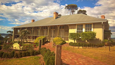 Crown And Anchor Inn - Geraldton Accommodation 0
