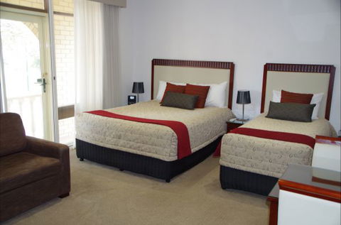 Ensenada Motor Inn And Suites - Geraldton Accommodation 3