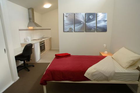 FedUni Living - Geraldton Accommodation 7