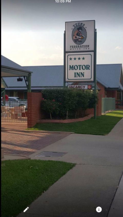 Federation Motor Inn Young - Geraldton Accommodation 0