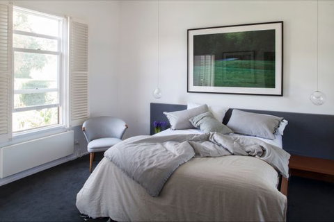 Flop House - Geraldton Accommodation 3