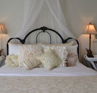Garden Cottage B and B - Geraldton Accommodation