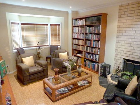 Grovely House Bed And Breakfast - Geraldton Accommodation 2