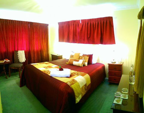 Grovely House Bed And Breakfast - Geraldton Accommodation 7