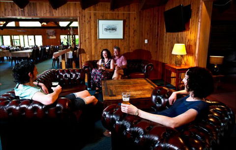 Granite Belt Brewery Retreat - Geraldton Accommodation 7