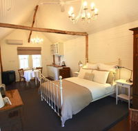 Laggan Cottage Bed and Breakfast - Geraldton Accommodation