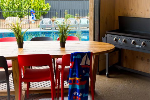 La Flotte - Geraldton Accommodation 4