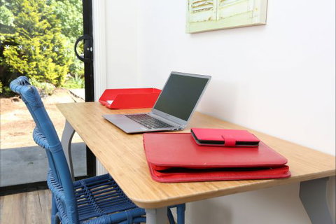 La Flotte - Geraldton Accommodation 7