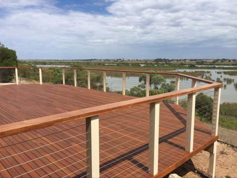 Limestone Ridge - Holiday House - Geraldton Accommodation 0