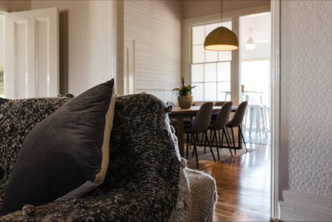 Mount Ophir Estate - The Gatehouse - Geraldton Accommodation 1