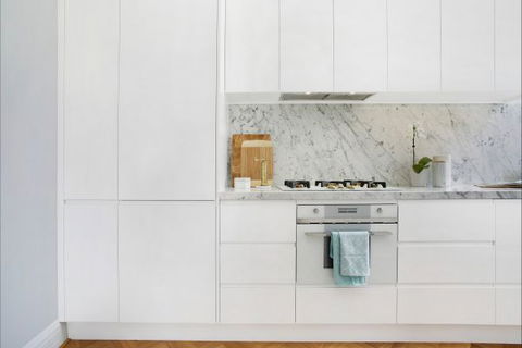 New Beach Apartment - Geraldton Accommodation 6