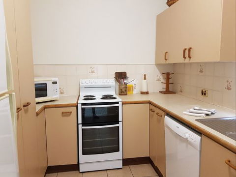 Newcastle Terraces And Apartments - NBC Apartments - Geraldton Accommodation 4