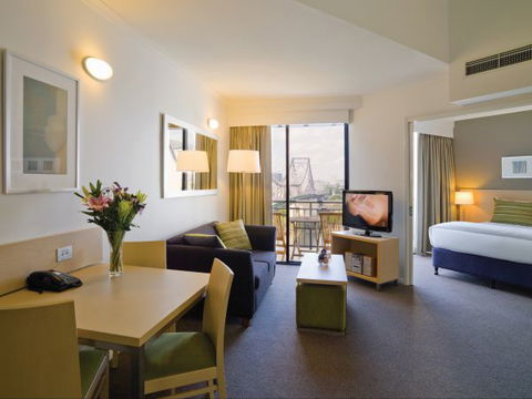 Oakwood Hotel And Apartments Brisbane - Geraldton Accommodation 4