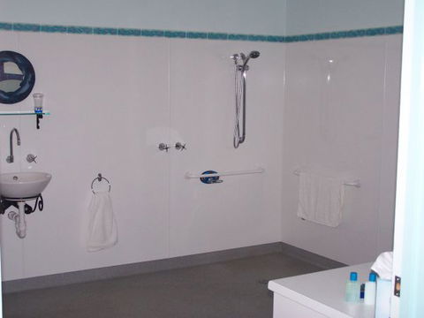 Ocean Inlet - Geraldton Accommodation 5